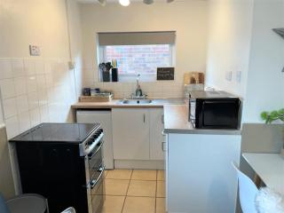 126 Hemsby Holiday Chalet, Convenient for sandy beach - Hemsby - 2