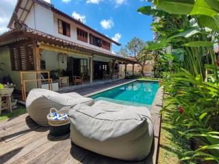 Designer home 3BR villa in Canggu - 8