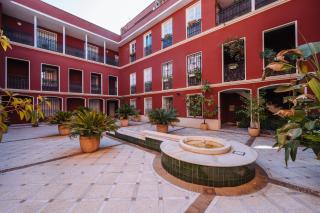 Lirio Suite Apartment - Private Parking included - Sevilla - 0