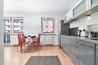 Apartament Spiżowa z Balkonem Wrocław by Noclegi Renters - Wrocław - 7