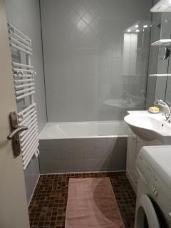 EMBRUN Superbe appartement classé 3 étoiles tout équipé avec vue sur montagnes - Saint-Sauveur - 4
