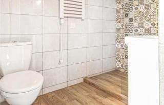 2 Bedroom Beautiful Home In Mscice - 6