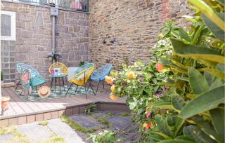 5 Bedroom Cozy Home In Lézardrieux - Lézardrieux - 8
