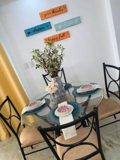 Romantic Studio w/Jacuzzi 15 min Airport - Ensanche Los Minas - 9