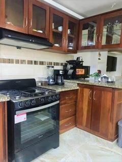 Romantic Studio w/Jacuzzi 15 min Airport - Ensanche Los Minas - 7