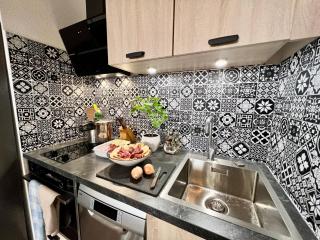 Lou Castelou - T3 Cosy - Chromecast TV - 2