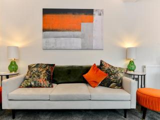 Pass the Keys Stunning 2 Bedroom Apartment in Heart of Pontcanna - Cardiff - 1