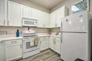 Resort Condo with Patio and Pool Access in Davenport! - Kissimmee - 2