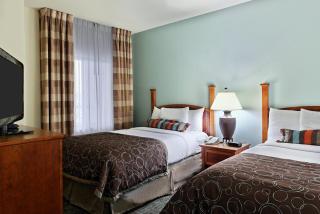 Staybridge Suites Chattanooga Downtown - Convention Center by IHG - Chattanooga - 2