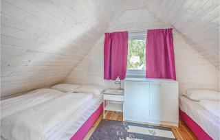 Nice Home In Sianozety With Kitchen - Sianozety - 3