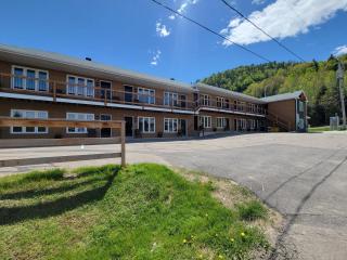 Motel Le Riviera - La Malbaie - 5