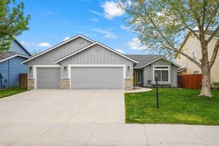 Remodeled, Charming Retreat on the City's Doorstep - Boise - 8