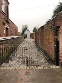 The Little Hexthorpe house - Doncaster - 4