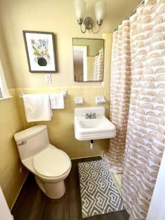 *Comfortable Townhome * King Beds * Long Term* - Cary - 6