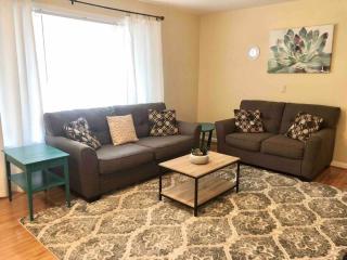 *Welcoming Cary Townhome*King Bed*Long Term Stays* - Cary - 0