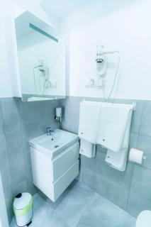 Catharsis House - self check in and self checkout - 5