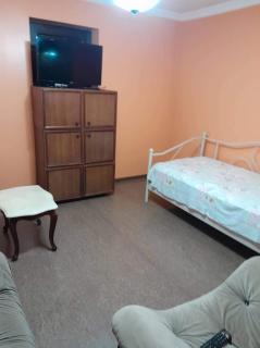 Anna's Apartament - Batumi - 5