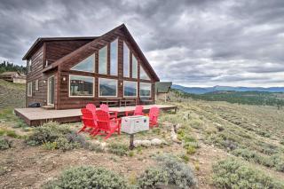 Breathtaking Views Twin Lakes Retreat with Deck - 7