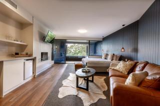 Luxury Spa Retreat with Ocean and Hinterland Views - Montville - 8