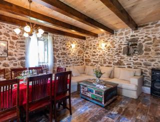 Family friendly house with a swimming pool Bogatic, Krka - 17168 - Oklaj - 4