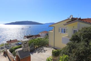 Apartments by the sea Okrug Donji, Ciovo - 17232 - Okrug Donji - 0