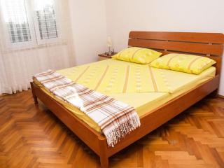 Apartments by the sea Postira, Brac - 17323 - Postira - 1