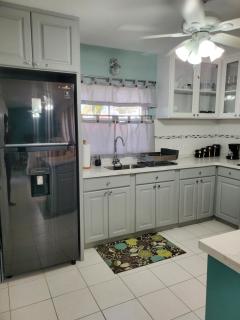 Amaryl The Dream St Lawrence Gap 2BR condo with pool - Christchurch - 9