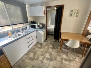 At Busso Cabin 56 - Broadwater - 6