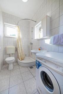 Apartments with parking space Vodice - 17325 - 1