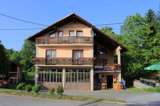 Apartments and rooms with parking space Donje Taboriste, Plitvice - 17486 - Slunj - 0