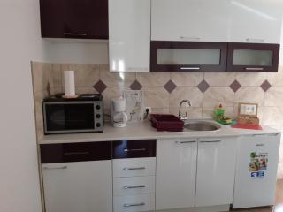 Apartments and rooms with parking space Vranovaca, Plitvice - 17461 - Korenica - 1