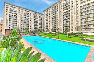 Westpoint Glammys Suites - 0