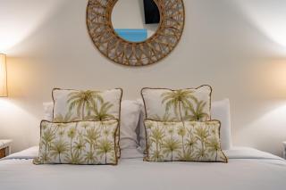 MANDALAY ESCAPE, SECLUSION & SERENITY WITH A POOL - Airlie Beach - 4