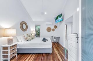 MANDALAY ESCAPE, SECLUSION & SERENITY WITH A POOL - Airlie Beach - 2