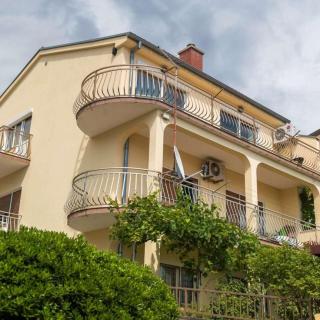 Apartments with WiFi Crikvenica - 17497 - Crikvenica - 0