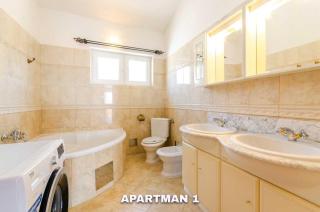 Apartments with WiFi Crikvenica - 17497 - 2