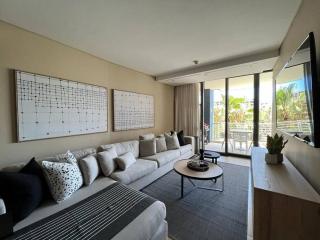 Luxury Waterfront Marina Apartment - Cape Town - 3