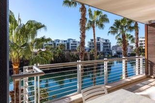 Luxury Waterfront Marina Apartment - Cape Town - 9