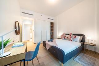 Bustling Beach Hotspot - Stylish Interior - La Mer - Dubai - 7