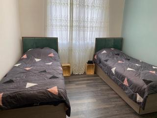 Lovely 2-bedroom apartment near AYB school - Dilijan - 1