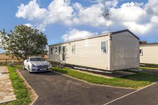 6 Berth Caravan For Hire At Seawick Holiday Park By The Beach Ref 27011Hv - 8