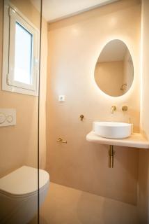 Private Jacuzzi & Acropolis View - The Suite - 2