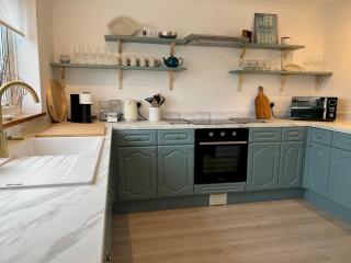 Pass the Keys The Sands Superb Newly Refurbished Beach Home - Rye - 5