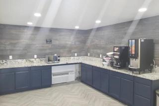 Super 8 by Wyndham Morganton - Morganton - 2