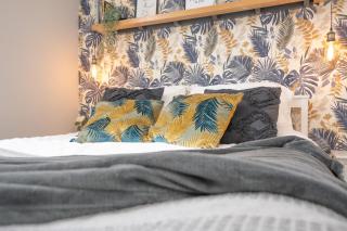 Vibrant City Centre Living - Aberdeen - 2