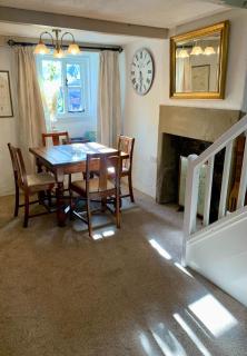 Idyllic, rustic, traditional cottage in rural village with wood burner and a great local pub - Taddington - 1