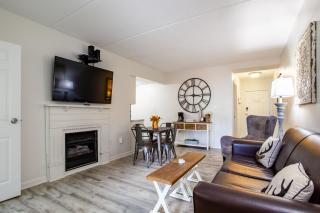 Timber Condo Minutes from Downtown Gatlinburg - Gatlinburg - 7