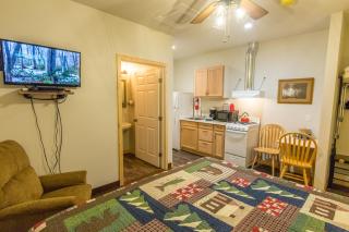 June Lake Motel - June Lake - 2