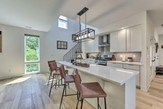 Modern Raleigh Home w/ Patio ~ 2 Mi to Downtown! - 9