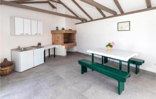 Cozy Apartment In Opuzen With Wifi - 8